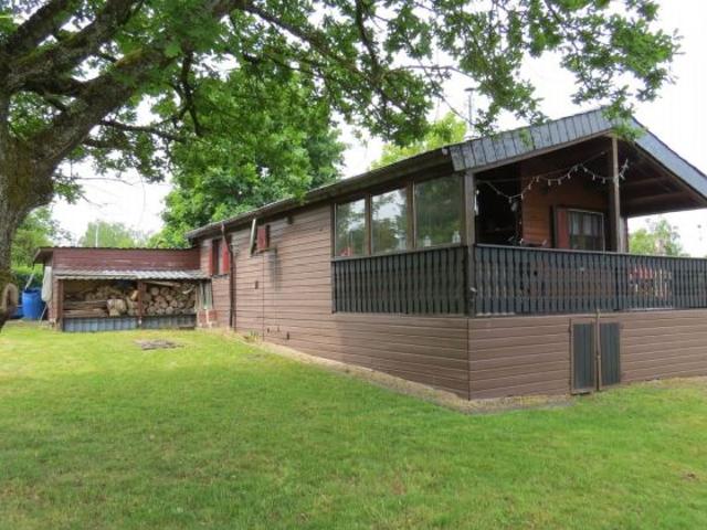Mein Haus am See in Frankreich / Holving