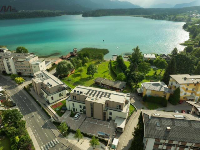 Mein Lebenstraum am Faaker See mit See und Bergpanorama The Lakes