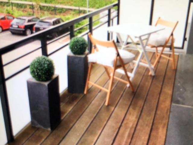 Mein liebgewonnenes Mini Loft sucht für die Zwischenmiete eine/n neue/n Bewohner/in