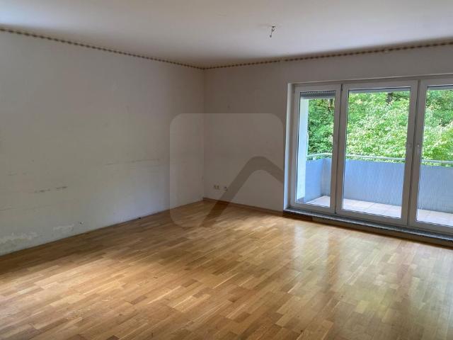 Meinerzhagen: WBS erforderlich! Gut geschnittene 4 Zimmer Wohnung mit Balkon
