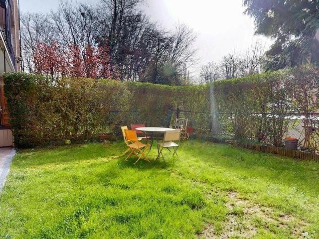 MEISER: SUPERBE APPARTEMENT 3 CHAMBRES MEUBLE AVEC JARDIN