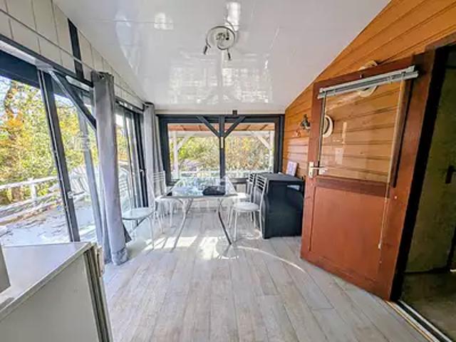 Méjannes le Clap 30430 Achat / Vente maison 3 pièces t3 au dernier étage piscine