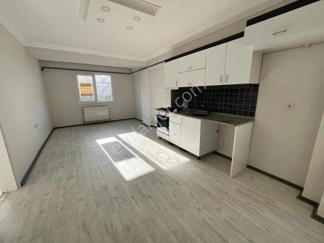 Mekke Camii Civarı Arakat Güney Cephe 1+1