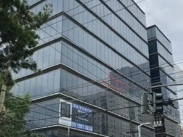 Melt Polanco, Locales Comerciales y oficinas