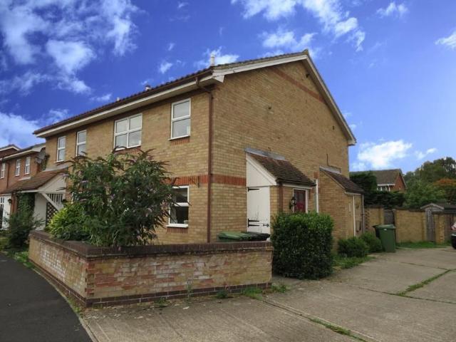 Melton Close, Wymondham NR18, 1 bed property to rent, £825 pcm | PrimeLocation
