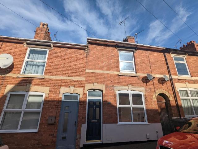 Melton Street, Kettering, NN16 3 bed terraced house to rent £995 pcm £230 pw