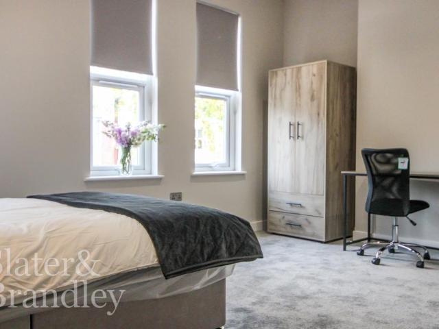 Melton Road, West Bridgford. 1 bed terraced house to rent £650 pcm £150 pw
