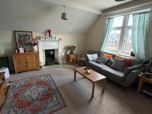 Melton Road, Nottingham, NG2 2 bed flat to rent £1,150 pcm £265 pw