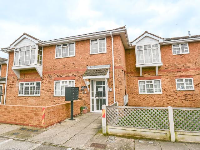 Melville Court Victoria Road, Southend On Sea SS1, 2 bed flat to rent, £1,150 pcm | PrimeLocation