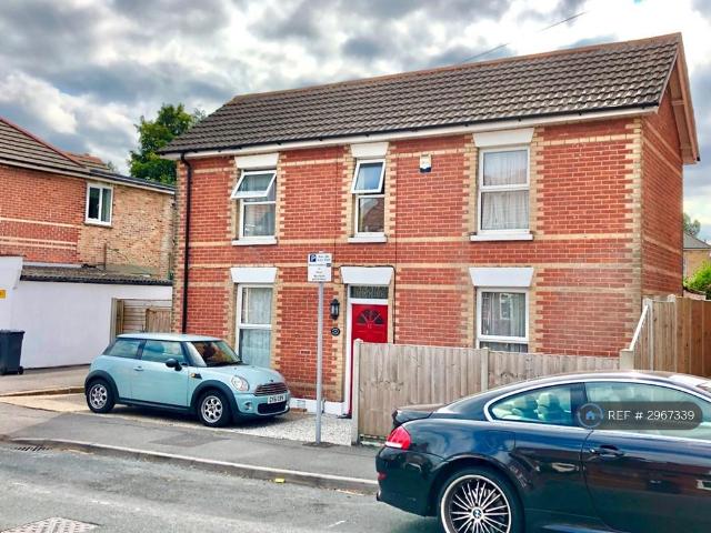 Melville Road, Bournemouth, BH9 4 bed detached house to rent £2,295 pcm £530 pw