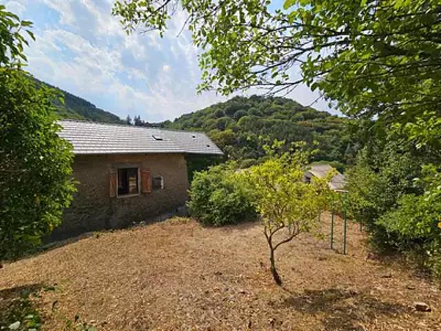 Mélagues 12360 Achat / Vente maison 4 pièces t4