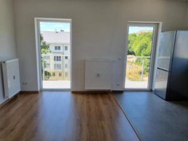 Melanchthonstr. 7, Wohnung 17 ~~~ Einbauküche, großer West Balkon, Bad mit Wanne und Dusche, Stellplatz anmietbar, Aufzug, Abstellraum