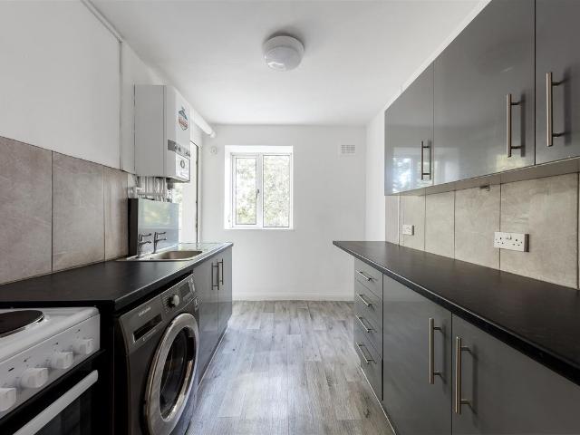 Melborne Court, Anerley Road, London SE20, 2 bed flat to rent, £1,650 pcm | PrimeLocation