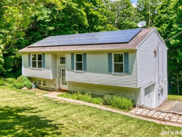 Melbourne Ct, Naugatuck, Home For Sale