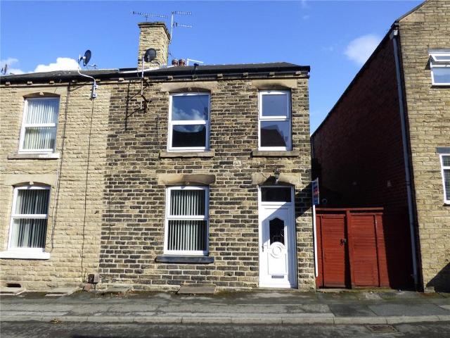 Melbourne Street, Liversedge, WF15 2 bed terraced house to rent £725 pcm £167 pw