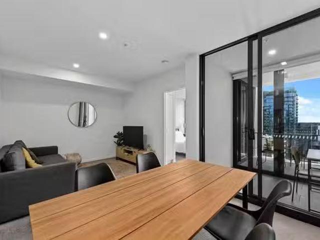 Melbourne Street