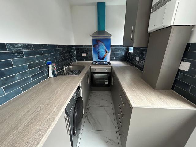 Melbourne Road, Halesowen B63, Studio to rent, £715 pcm | PrimeLocation