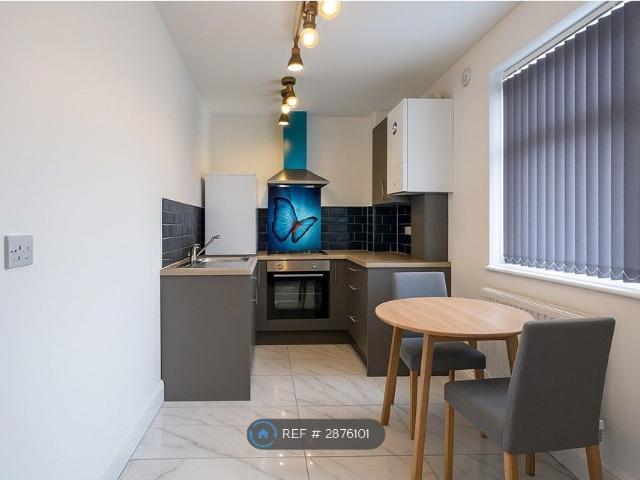 Melbourne Road, Halesowen B63, 1 bed flat to rent, £735 pcm | PrimeLocation