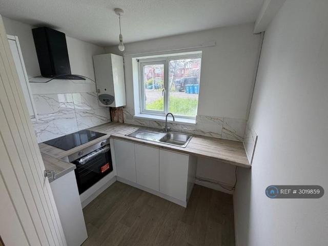 Meldrum St, Oldham, OL8 1 bed flat to rent £795 pcm £183 pw