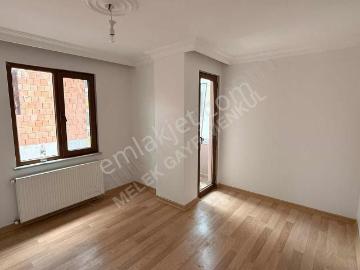 Melek Emlaktan Ataşehir'de Kiralık 3+1 Dubleks Daire