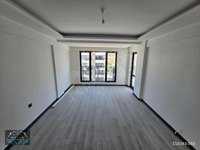 MELEK EMLAKTAN MURADİYE LİSESİNE YAKIN 3+1 ARA KAT SIFIR DAİRE