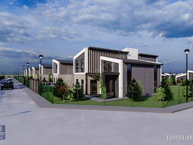 MELİKŞAH ROYAL PARK SİTESİNDE 550 M ARSA ÜZERİNDE 225 M VİLLA