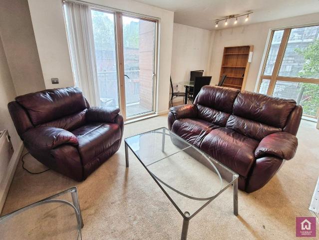 Melia House, 19 Lord Street, Green Quarter, Manchester M4, 2 bed flat to rent, £1,295 pcm | PrimeLocation