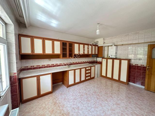 Melikşah Mahallesinde Yüksek Giriş 4+1 Kiralık Daire