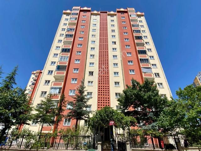 Melikgazi Bahçelievler Satılık 3+1 Cam Balkonlu Daire