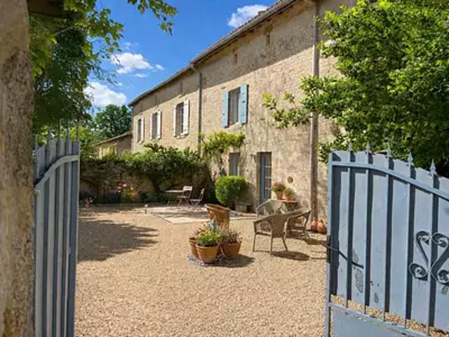 Melle 79500 Achat / Vente maison 6 pièces t6 jardin