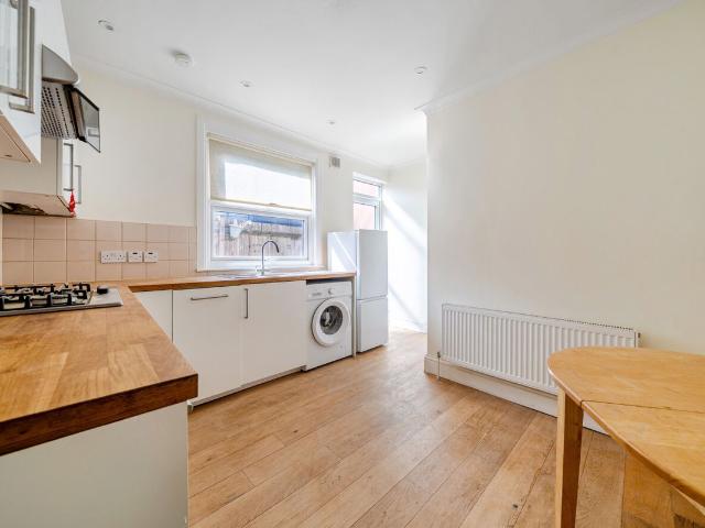 Mellison Road, London SW17, 2 bed maisonette to rent, £2,400 pcm | PrimeLocation