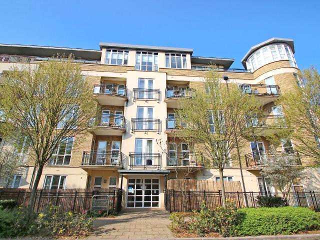Melliss Avenue, Kew Riverside TW9, 1 bed flat to rent, £2,100 pcm | PrimeLocation