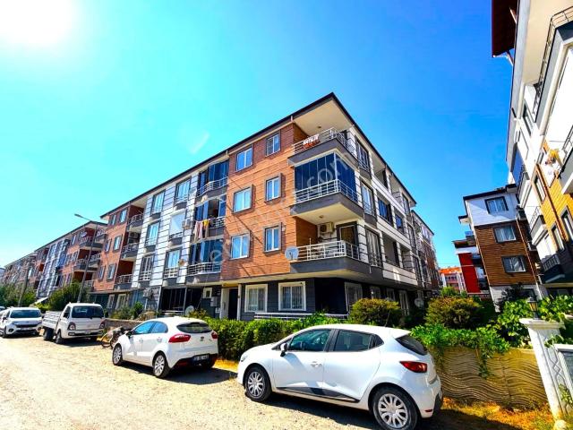 melodi'den Altınkum'da En Üst Kat Severlere Asansörlü Ön Cephe Çift Balkon klimalı 2+1 Daire