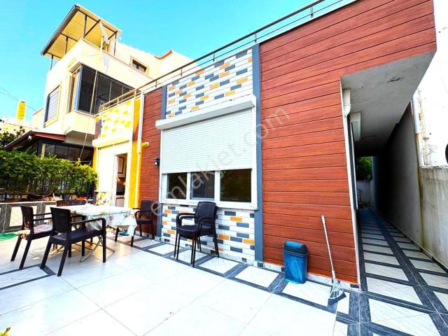 melodi'den Güre'de 3+1 Çift Mutfaklı Ön Cephe Dev Terasıyla Ebeveyn Banyolu Prestijli Villa