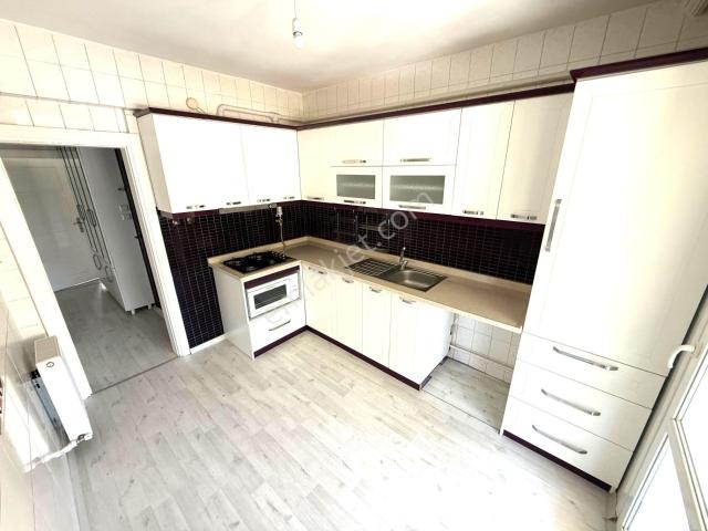 melodi'den İkizçay Doktorlar Sitesi Civarında 2+1 Arakat Ayrı Mutfaklı Ön Cephe Kiralık Daire