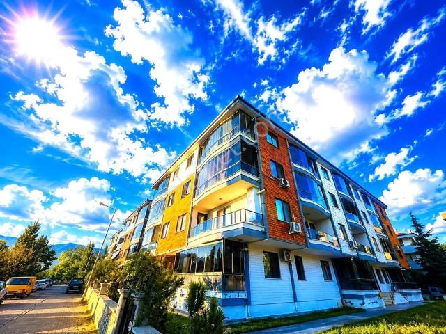 melodi'den İkizçay'da Görenin İçine Sinen Cam Balkonlu 70m2 Genişlikte 1+1 Daire