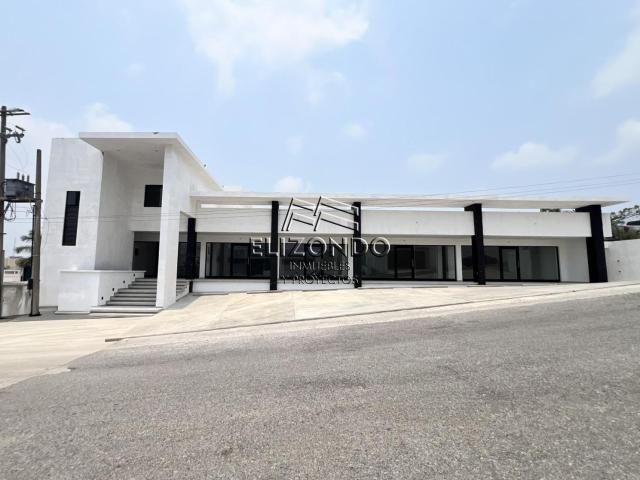 MELR2634 LOCAL NUEVO EN RENTA, PLAZA AURORA, COL. LOMAS DE LA AURORA, $21,280