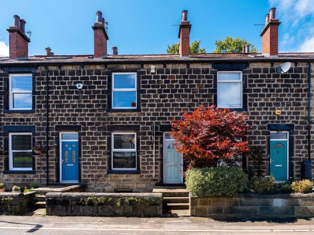 Melrose Terrace, Horsforth LS18, 2 bed terraced house to rent, £1,295 pcm | PrimeLocation