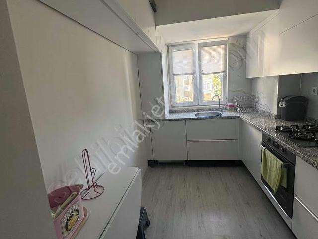 Mert Emaktan 15 Temmuzda İçi Ful Yapılı 3+1 Satılık Daire