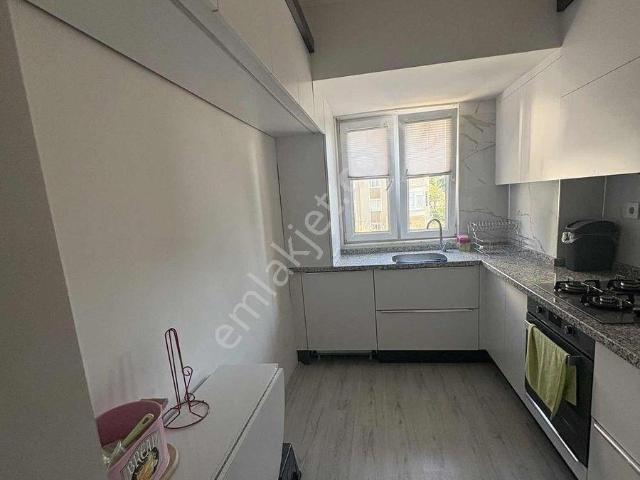 Mert Emaktan 15 Temmuzda İçi Ful Yapılı 3+1 Satılık Daire