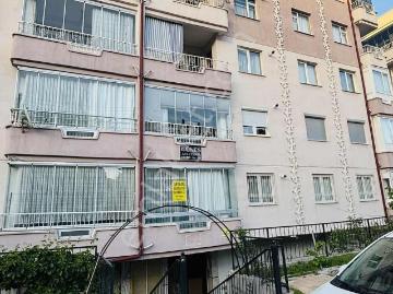 Mert Emlak'tan Yol Cepheli Geniş 3+1