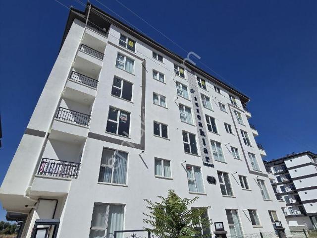 Mert Emlaktan 1+1 Ful Esyalı Abonelıklerı Acık Eksıksız Daıre