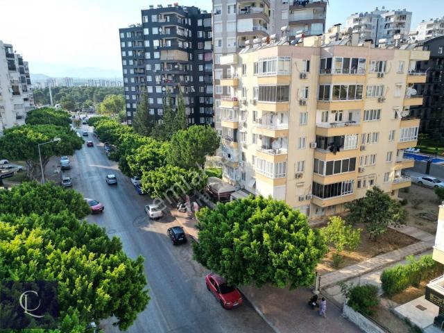 Mert Pınarbaşı'ndan Konyaaltında Satılık Daire