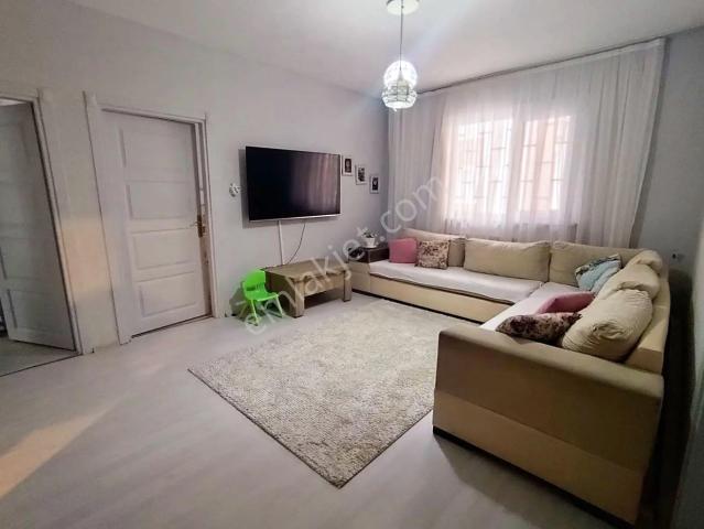 Mertcan'dan Adnan Kahveci Metroya Yürüme 3+1 Balkonlu Fırsat Satılık
