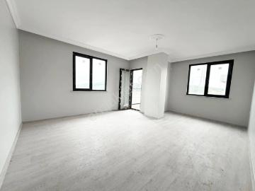 Mertcan'dan Ebeveyn Banyolu Ara Kat Balkonlu Sıfır 2+1 Daire