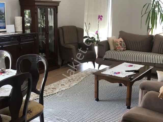 Mertcan'dan Havuzlu Güvenlikli Site İçi 2+1 Arakat Lüks Satılık Daire