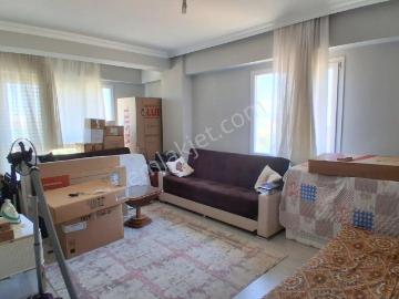 Mertcan'dan Tandoğan Cad. 4dk Balkonlu Ara Kat 2+1 Daire