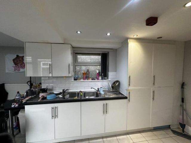 Merthyr Street 7 bed house share to rent £3,332 pcm £769 pw