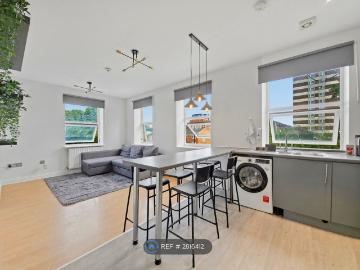 Merton High Street, London SW19, 2 bed flat to rent, £2,600 pcm | PrimeLocation