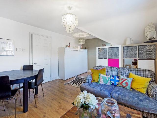 Merton Road, Wimbledon, SW19, London